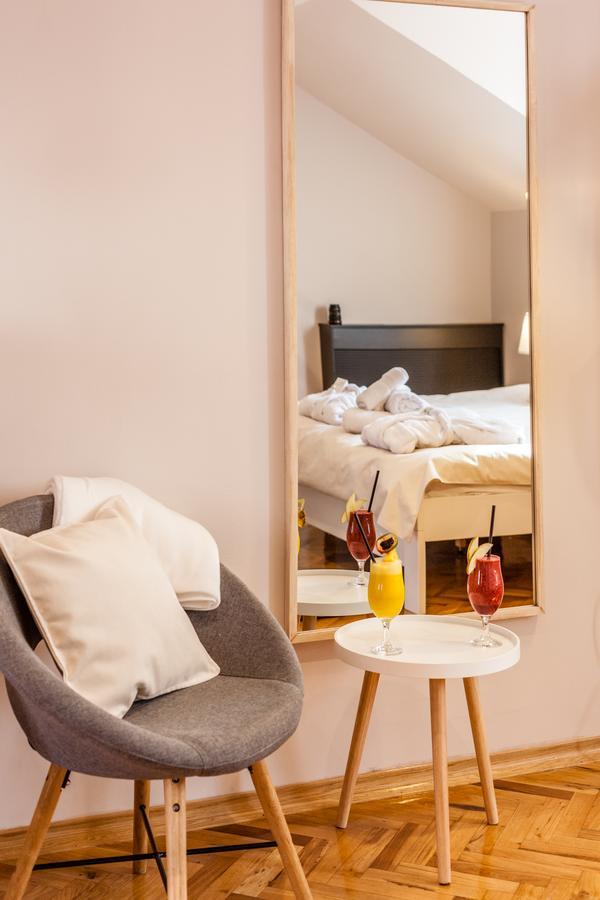 Apartmani Studio Zrenjanin Exteriör bild