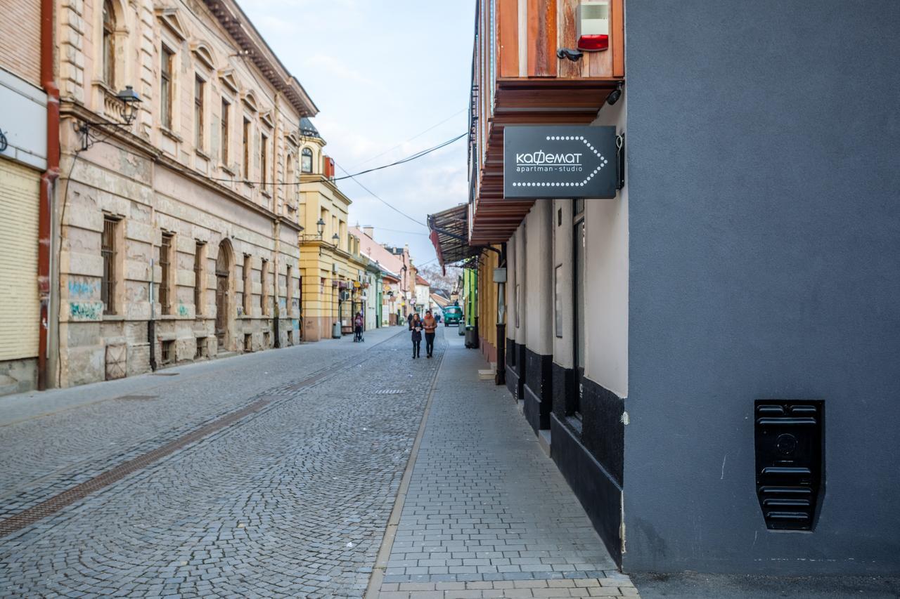 Apartmani Studio Zrenjanin Exteriör bild